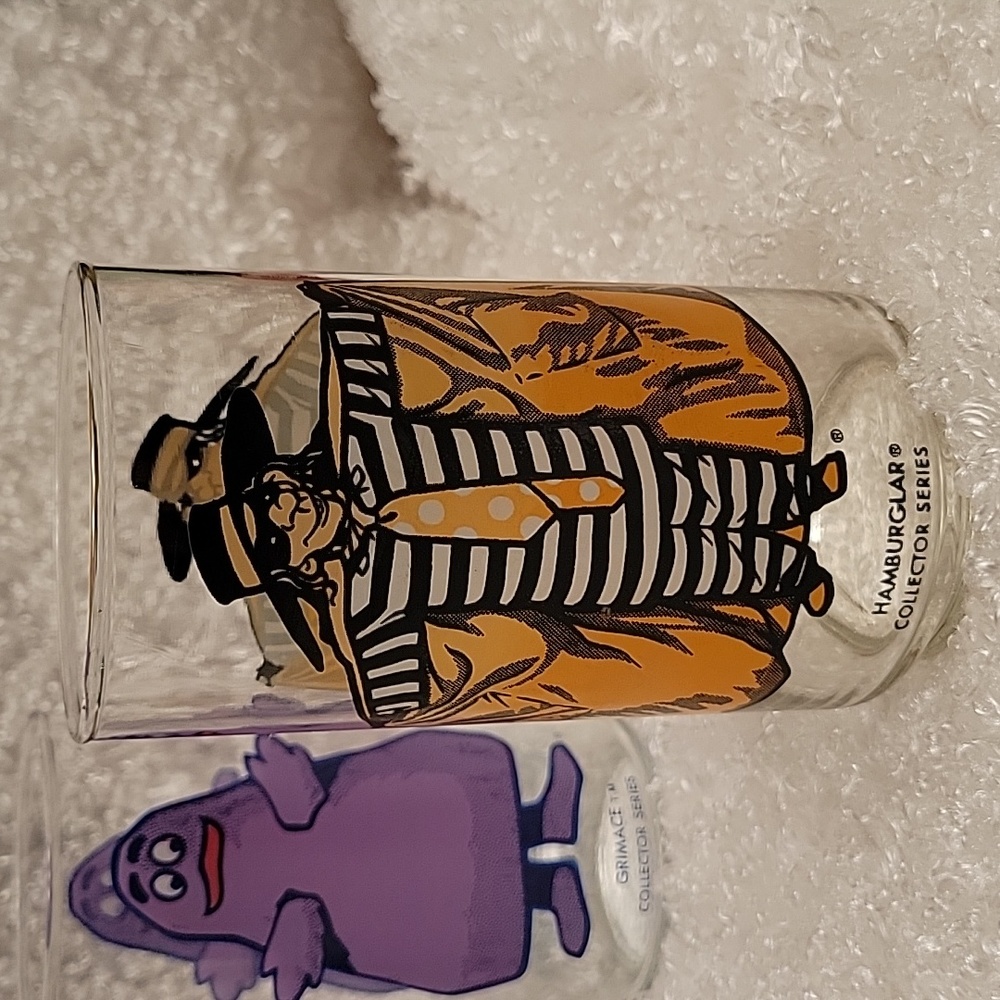 Vintage McDonald's Tumblers - Picture 4 of 5